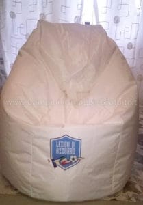 Poltrona-Bianca-vinta-e-ricevuta