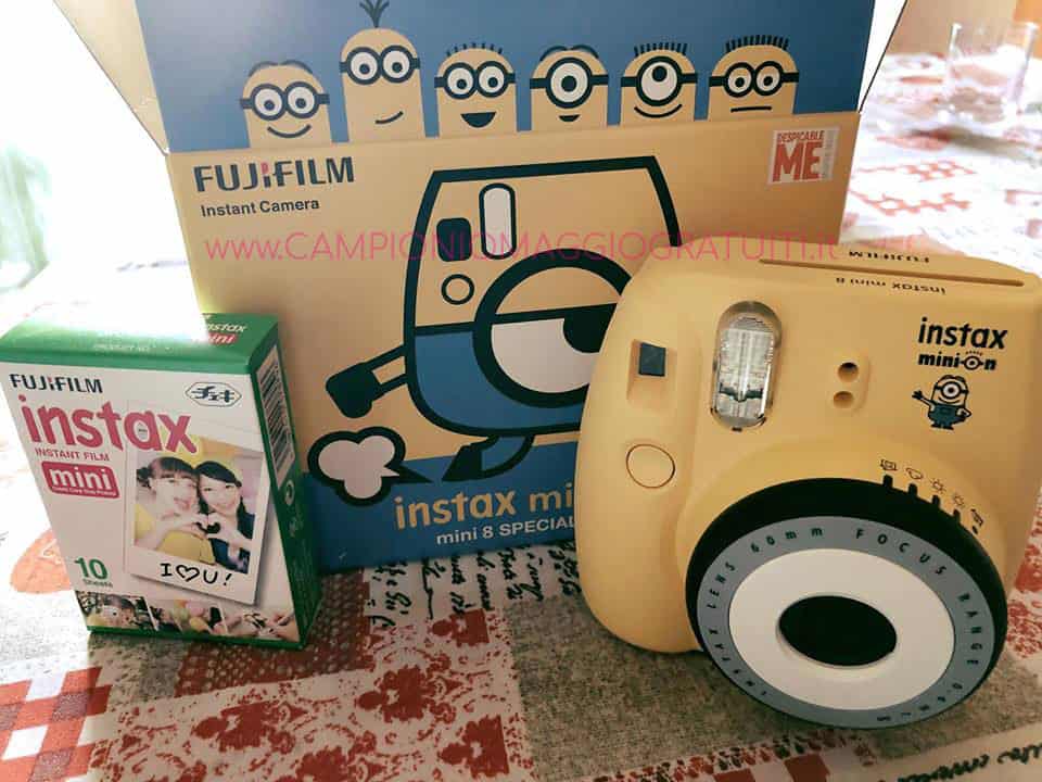 Concorso Con Kinder e Ferrero in palio 100 fotocamere istantanee al giorno