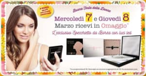 Specchietto da borsa in omaggio per la Festa della Donna