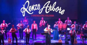 Concorso RTL 102.5 Vinci gratis biglietti per il concerto Renzo Arbore L'orchestra italiana
